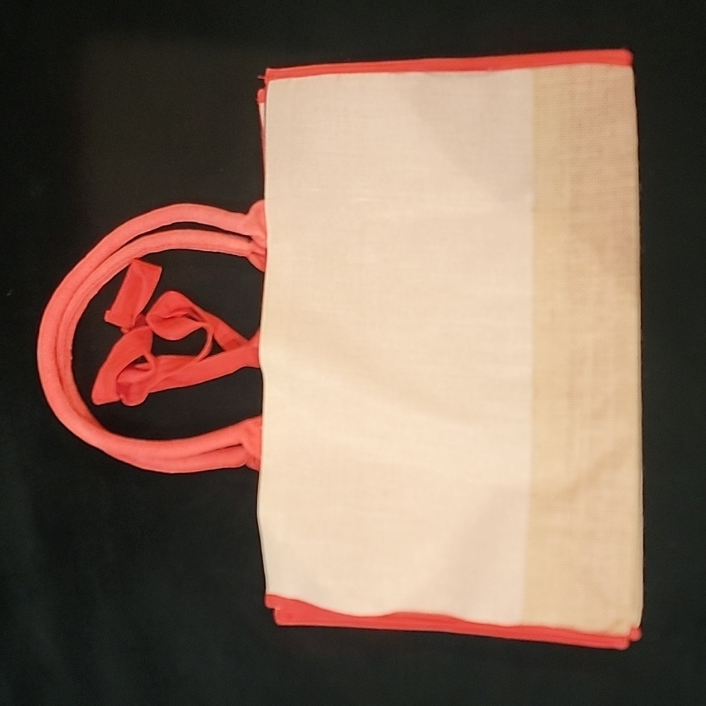 Cute Delta Tote - Picture 2 of 4